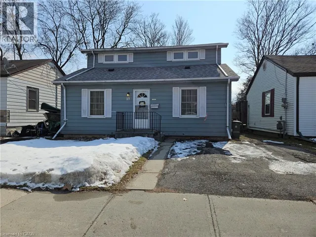 27 HUNTER Street, Dundas, Ontario L9H1E5