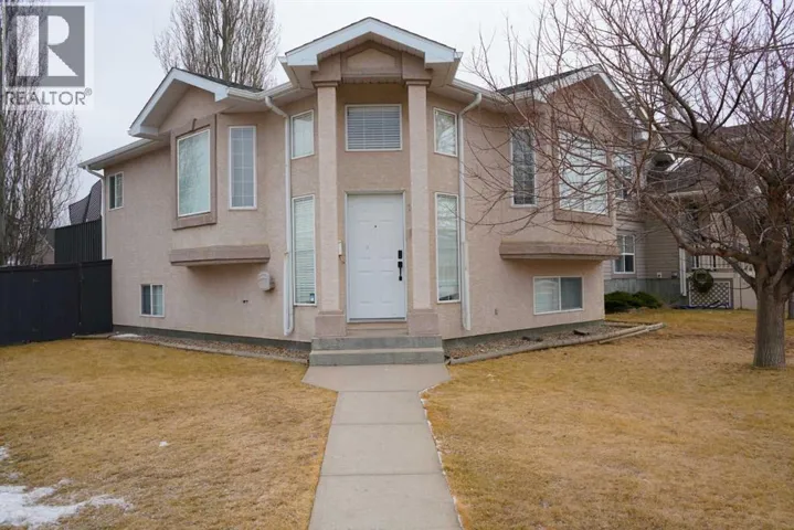 149 Peigan Court W, Lethbridge, Alberta T1K7N2