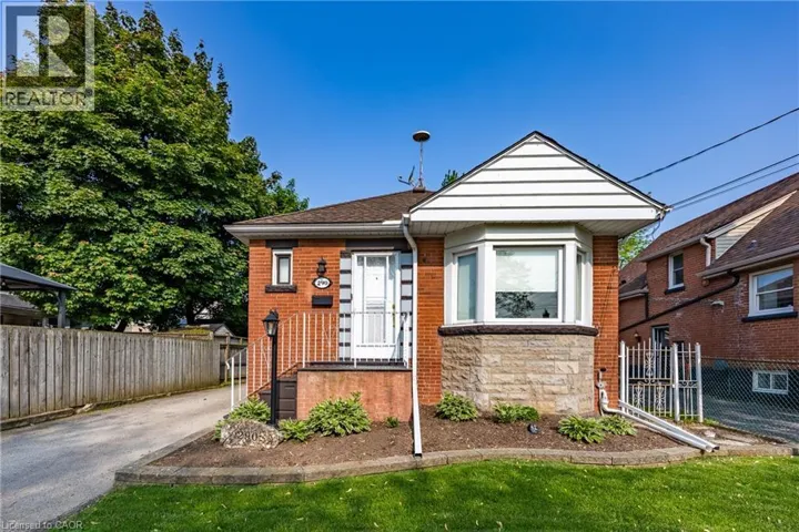 290 EAST 14TH Street, Hamilton, Ontario L9A4B9