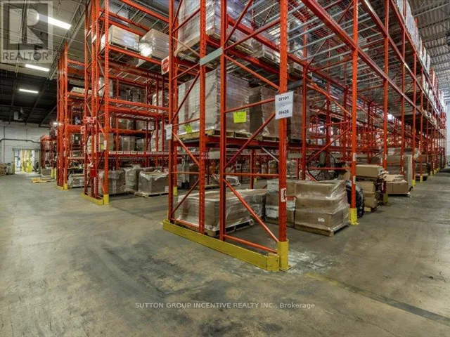 D - 25 LORENA STREET, Barrie (0 North), Ontario L4N3H5