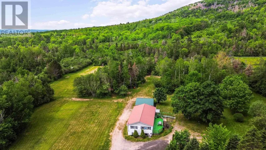 205 Parker Mountain Road, Granville Ferry, Nova Scotia B0S1A0