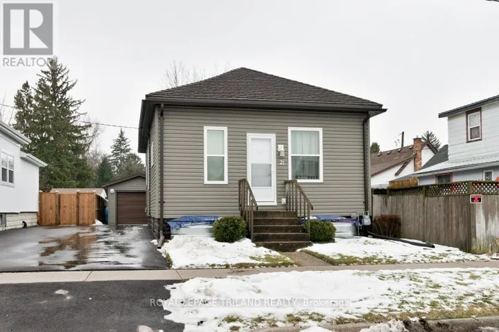 21 MARIAM STREET, St. Thomas, Ontario N5P1W9