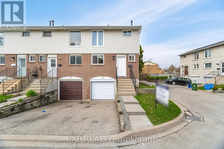 19 - 120 QUIGLEY ROAD, Hamilton (Vincent), Ontario L8K6L4