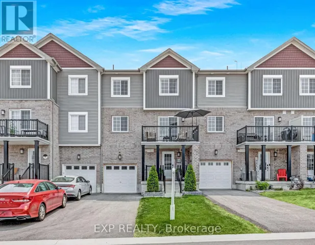11 KODIAK TERRACE, Barrie (Holly), Ontario L9J0J4