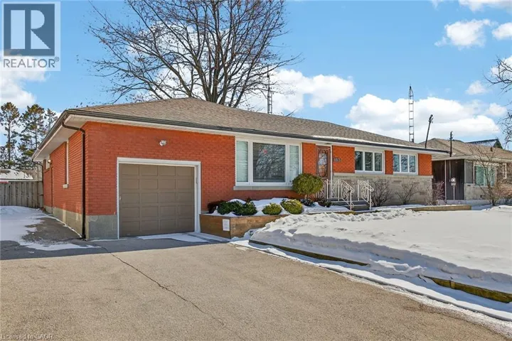 113 GLANCASTER Road, Ancaster, Ontario L9G3K9