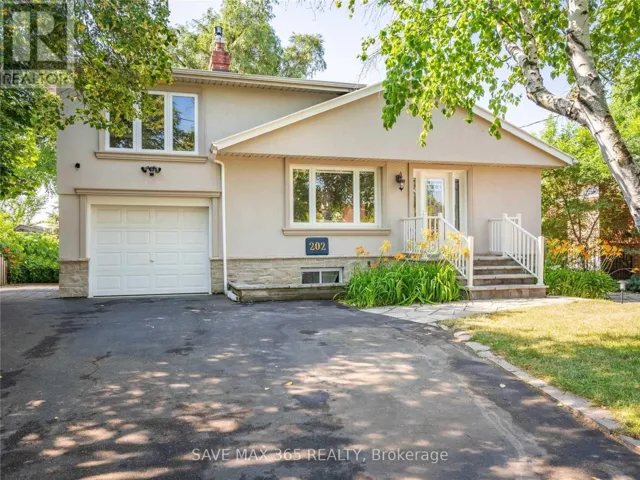 MAIN - 202 RENFORTH DRIVE, Toronto (Markland Wood), Ontario M9C2K7