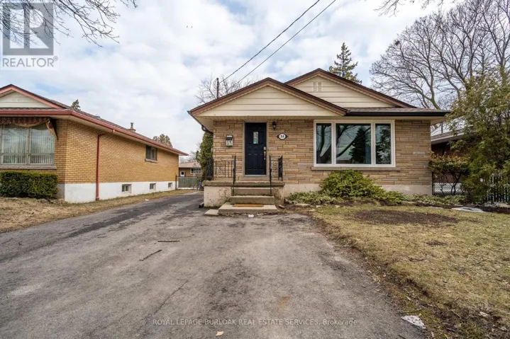 UPPER - 34 BRIARWOOD CRESCENT, Hamilton (Buchanan), Ontario L9C4B9