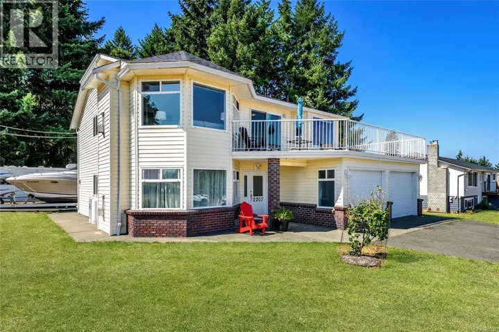 2207 June Rd, Courtenay, British Columbia V9J1X9