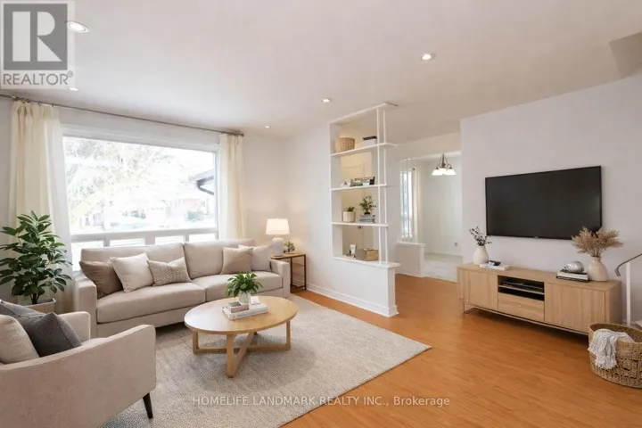 22 KNOWLES CRESCENT, Aurora (Aurora Highlands), Ontario L4G1Z7