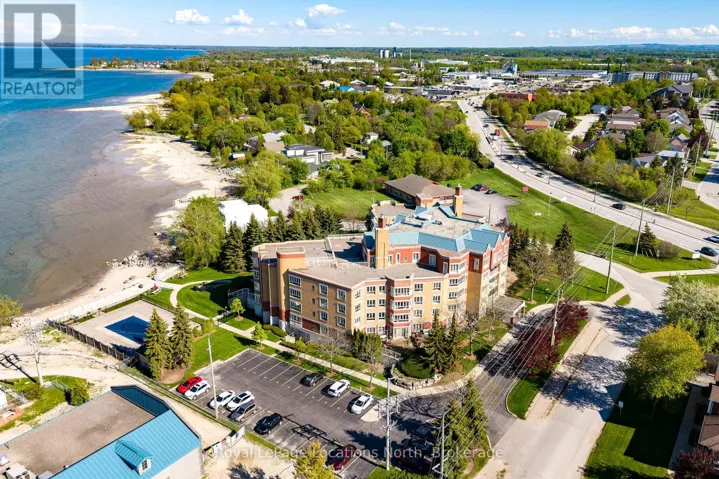 404 - 16 RAGLAN STREET, Collingwood, Ontario L9Y4Y2