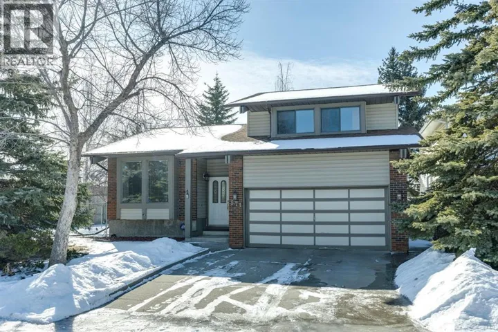 571 Woodside Place SW, Calgary, Alberta T2W3J9