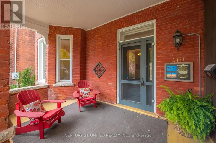 210 MCDONNEL STREET, Peterborough (Town Ward 3), Ontario K9H2V9