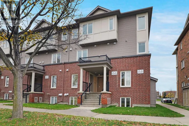 270 ESPIN HEIGHTS, Ottawa, Ontario K2J0Y8