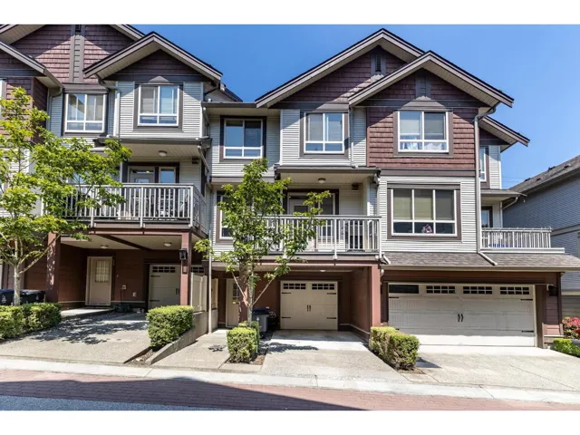 52 19560 68 AVENUE, Surrey, British Columbia V4N5Y5