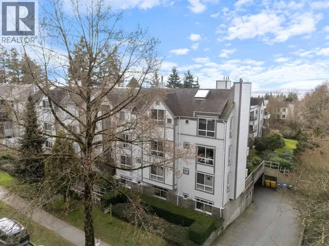 205 7465 SANDBORNE AVENUE, Burnaby, British Columbia V3N4W7