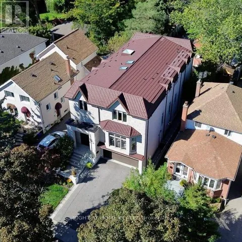 316 CHURCHILL AVENUE, Toronto (Willowdale West), Ontario M2R1E7