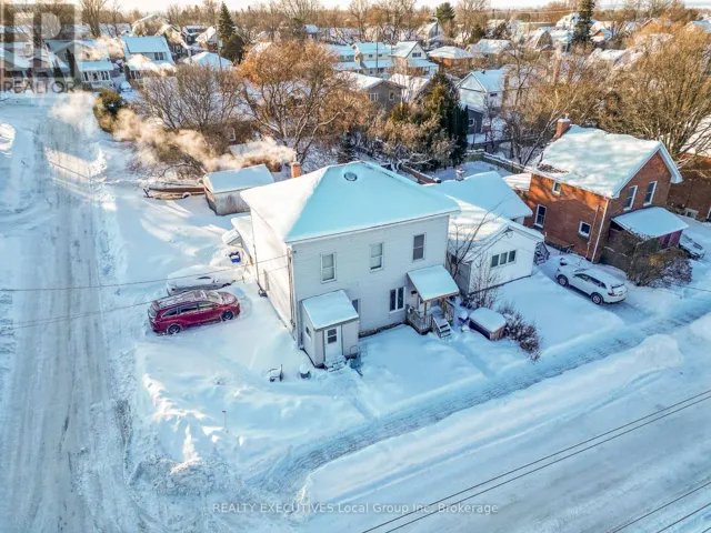 997 HAMMOND STREET, North Bay (Central), Ontario P1B2H6