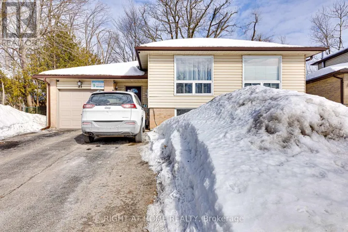 44 BERNICK DRIVE, Barrie (Grove East), Ontario L4M2V5