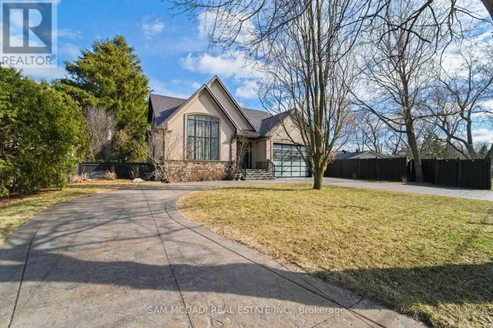 3168 LAKESHORE ROAD W, Oakville (BR Bronte), Ontario L6L1J6