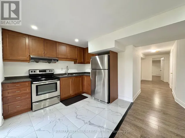 WALK OUT UNIT - 41 STONEYLAKE (LOWER) AVENUE, Brampton (Madoc), Ontario L6V4R1