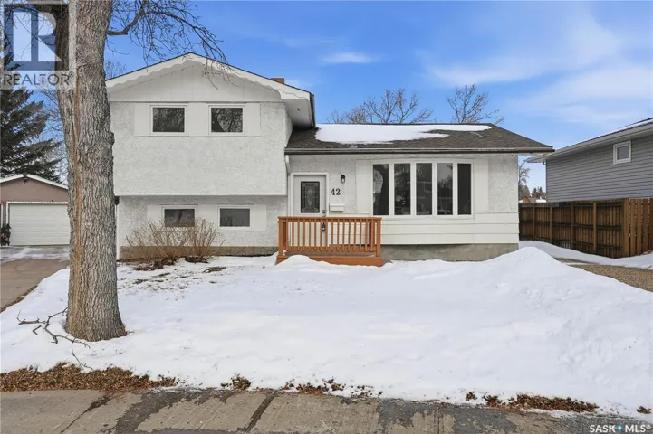 42 Aitken CRESCENT, Regina, Saskatchewan S4R5W7