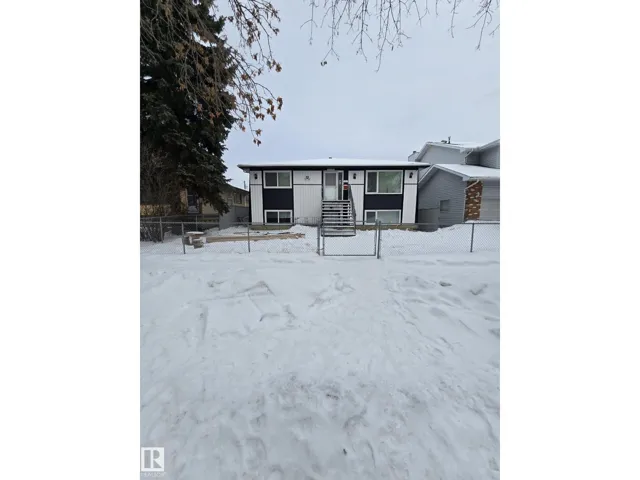 11927 85 ST NW NW, Edmonton, Alberta T5B3G2