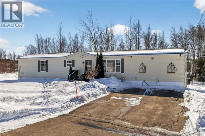 8 Maple Ridge Lane, Riverview, New Brunswick E1B5H6