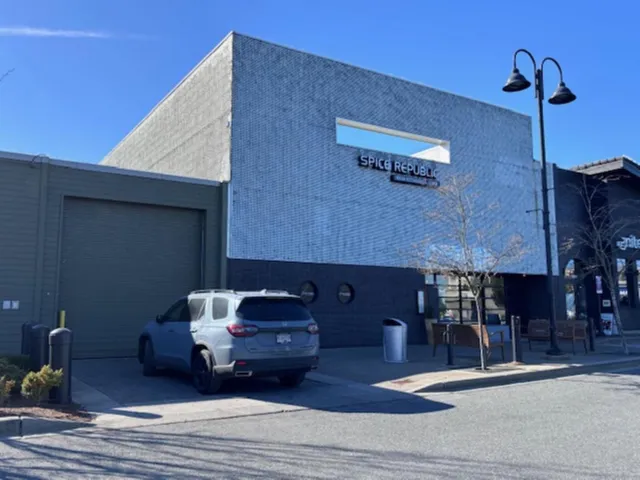 PAD 4 15869 CROYDON DRIVE, Surrey, British Columbia V3Z2J6