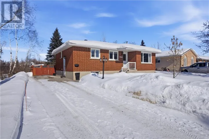 1968 Sagebrush Place, Sudbury, Ontario P3A4X7