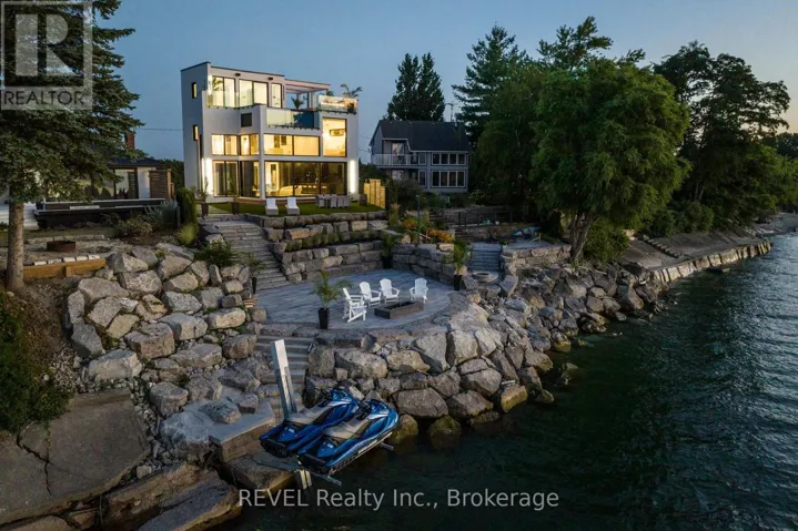 6 FIRELANE 11A STREET, Niagara-on-the-Lake (Lakeshore), Ontario L0S1J0