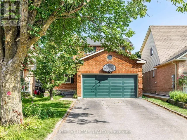 51 MOORCREST DRIVE, Aurora (Aurora Village), Ontario L4G6C6