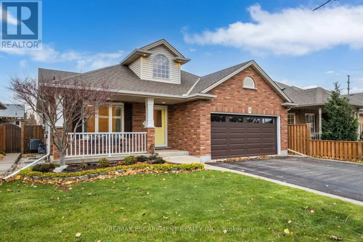 5 BRIARWOOD DRIVE, St. Catharines (Rykert/Vansickle), Ontario L2S4A7