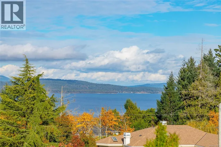 11474 Sumac Dr, North Saanich, British Columbia V8L5J8