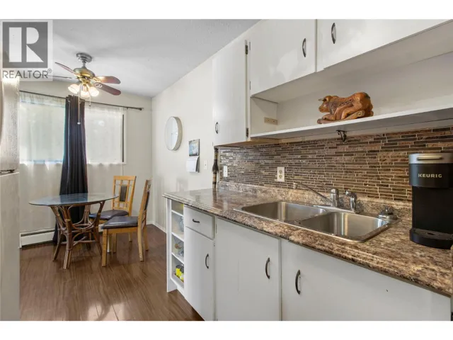 409 Main Street Unit# 204, Sicamous, British Columbia V0E2V0