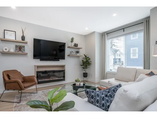 5 14355 62 AVENUE, Surrey, British Columbia V3X0K6