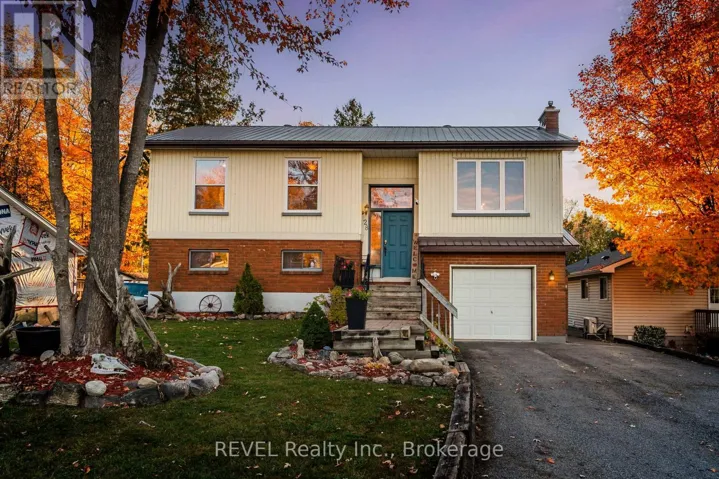 28 PARK STREET, Tay (Victoria Harbour), Ontario L0K2A0