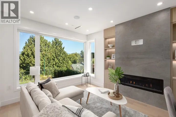 1 3536 W 14TH AVENUE, Vancouver, British Columbia V6R2W4