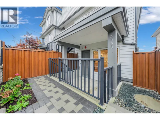 2 3090 VANNESS AVENUE, Vancouver, British Columbia V5R5A1