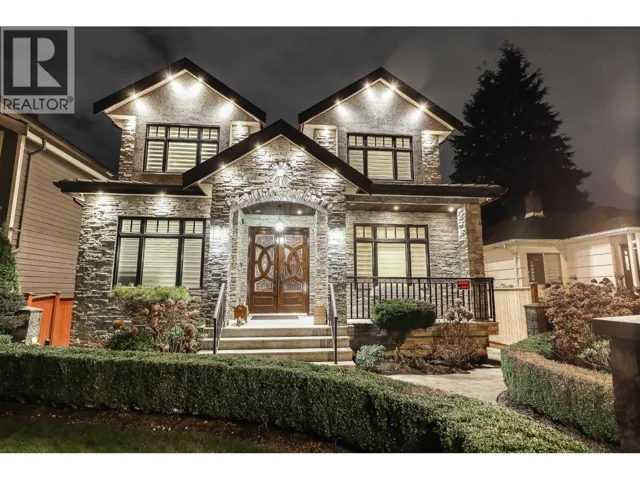 66 W 44TH AVENUE, Vancouver, British Columbia V5Y2V1