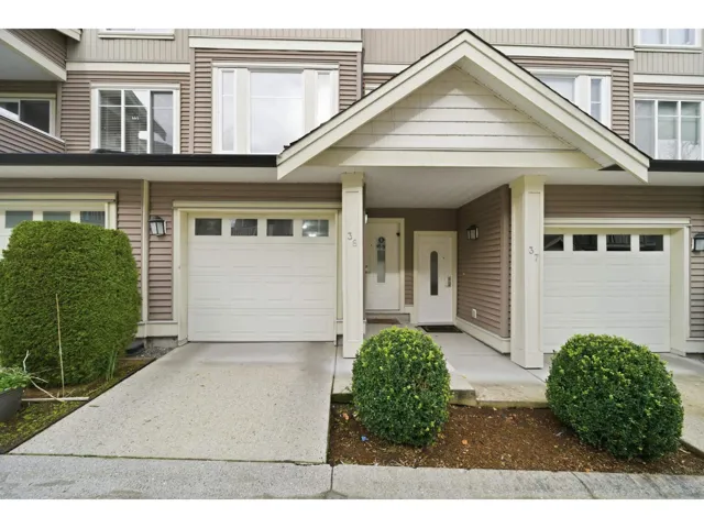 38 6575 192 STREET, Surrey, British Columbia V4N5T8