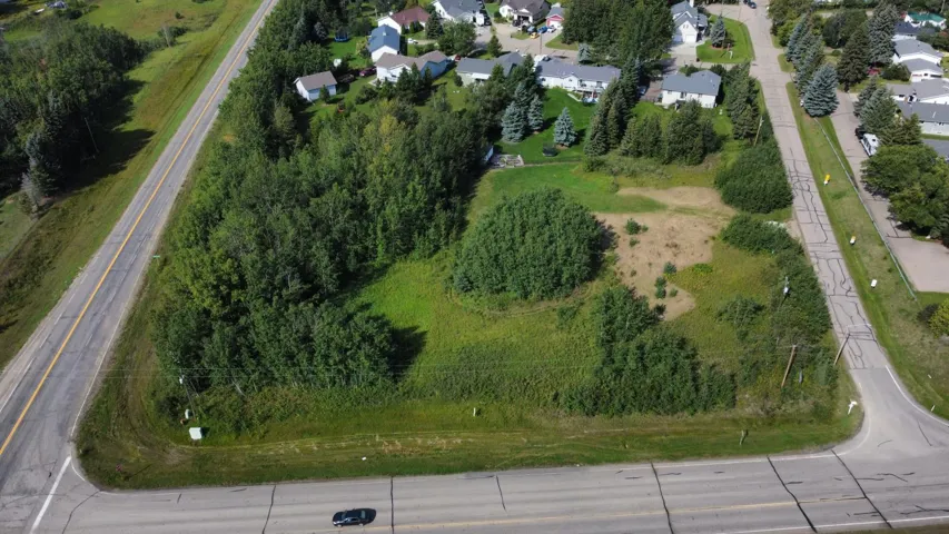 488 LAKESIDE Drive, Parkland County, Alberta T7Z2T7