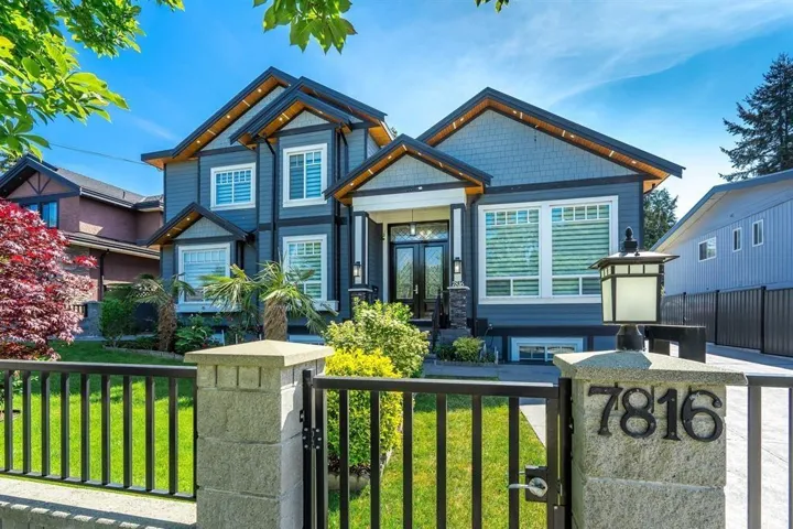 7816 116 STREET, Delta, British Columbia V4C5T8
