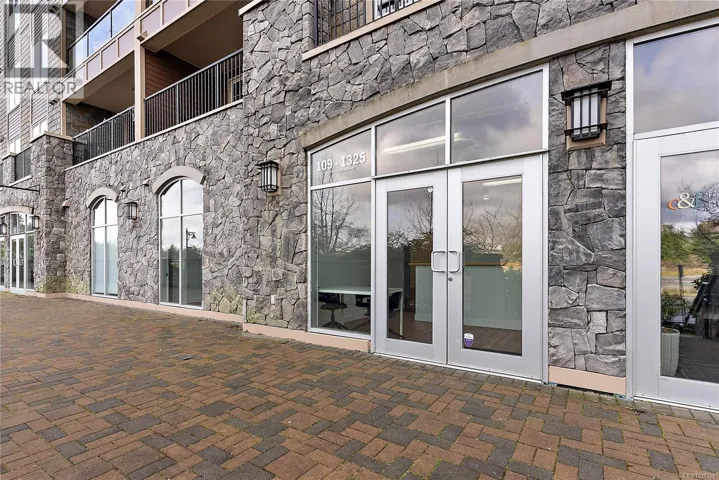 109 1376 Bear Mountain Pkwy, Langford, British Columbia V9B6T8