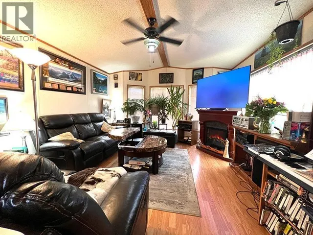14 PLUTO Drive, Kamloops, British Columbia V2B1A7