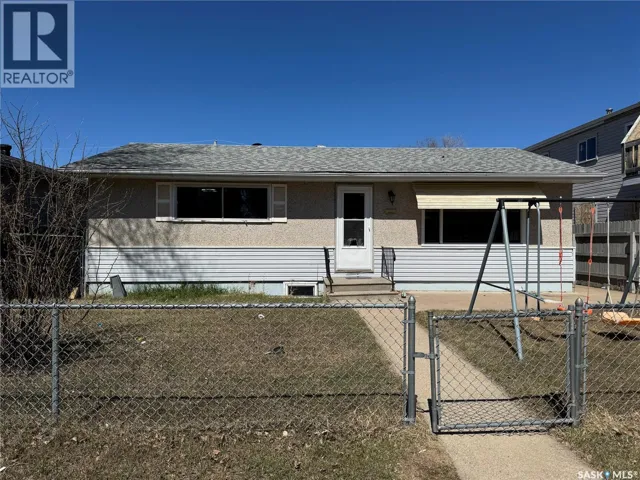 552 6th STREET E, Prince Albert, Saskatchewan S6V0N4