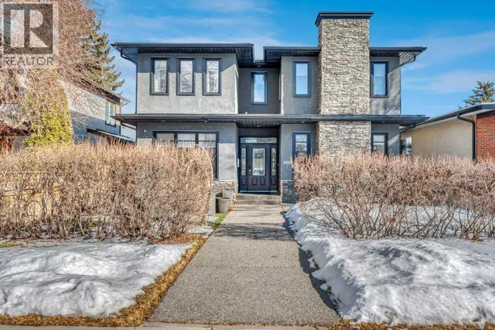 2242 25A Street SW, Calgary, Alberta T3E1Y9