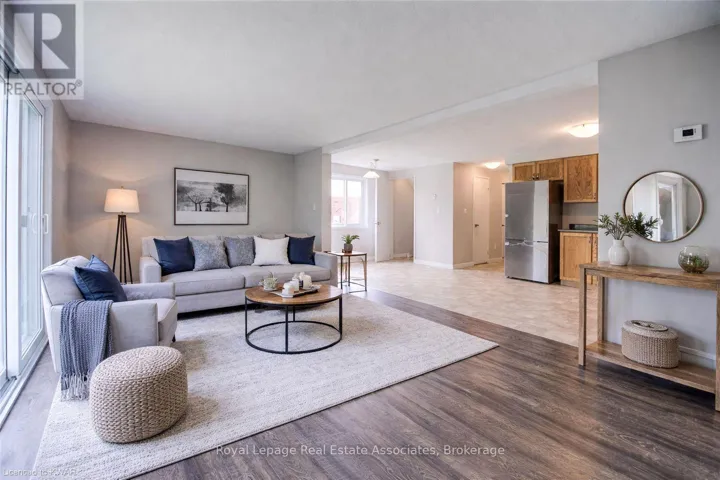 32 HACKBERRY STREET, Kitchener, Ontario N2E3R9