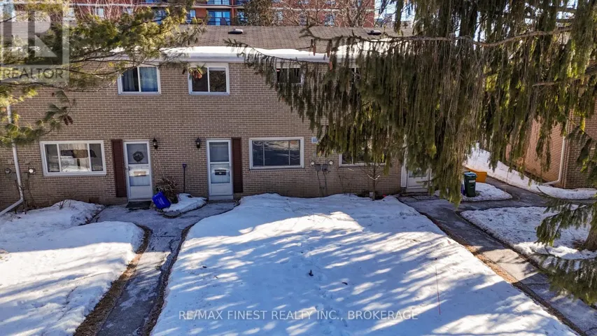 12 - 258 QUEEN MARY ROAD, Kingston (Central City West), Ontario K7M2B2