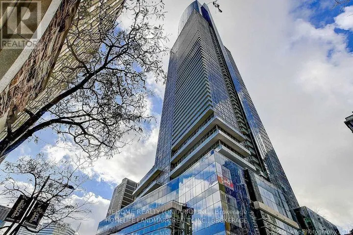 6809 - 388 YONGE STREET, Toronto (Bay Street Corridor), Ontario M5B0A5