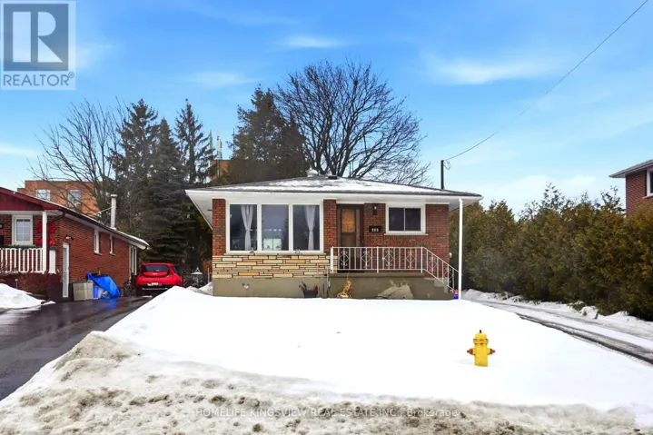 656 ATHOL STREET E, Oshawa (Donevan), Ontario L1H1M3